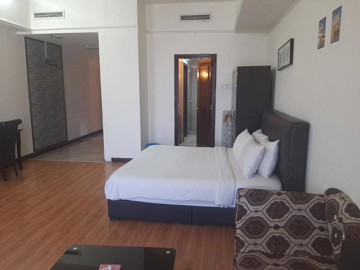 كوالالمبور Family Apartment At Times Square المظهر الخارجي الصورة