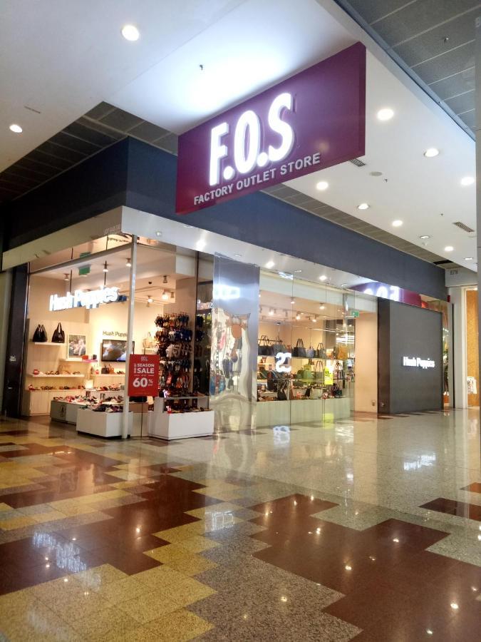 كوالالمبور Family Apartment At Times Square المظهر الخارجي الصورة