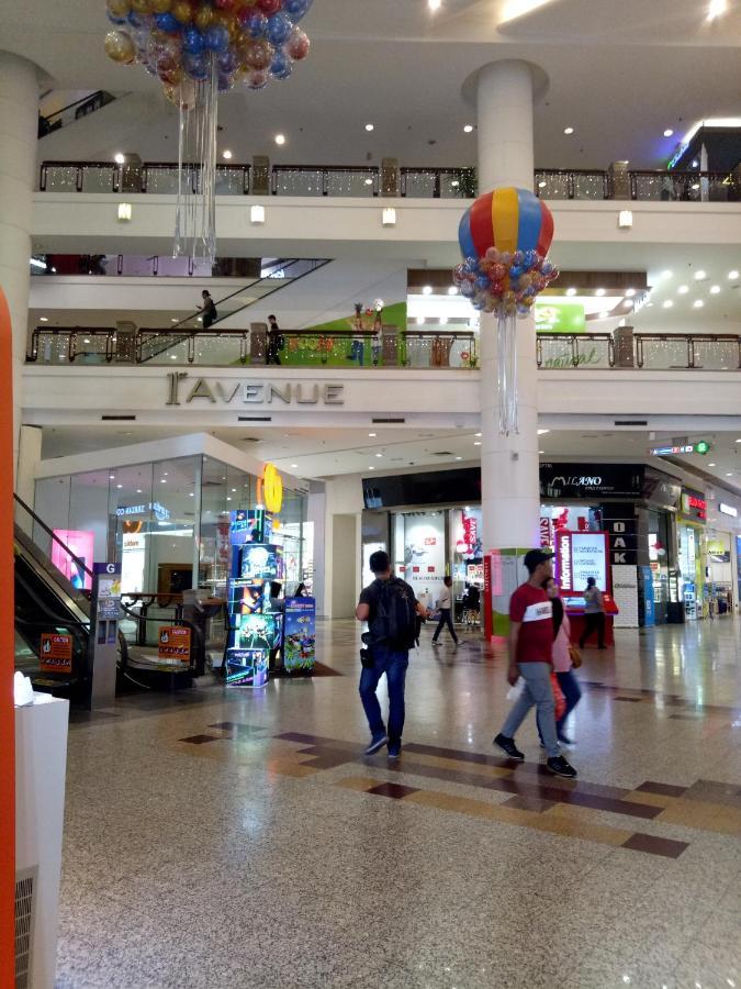 كوالالمبور Family Apartment At Times Square المظهر الخارجي الصورة